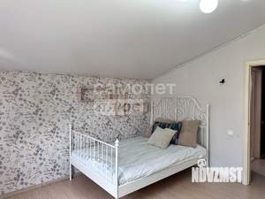 Дом 210м², 2-этажный, участок 4 сот.  