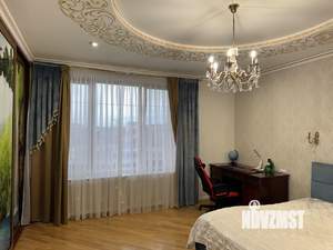 Дом 505м&sup2;, 3-этажный, участок 13 сот.  