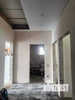 Дом 99м&sup2;, 2-этажный, участок 3 сот.  