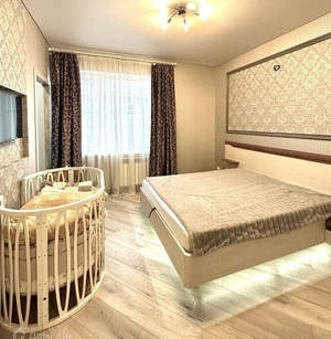 Дом 100м², 2-этажный, участок 3 сот.  