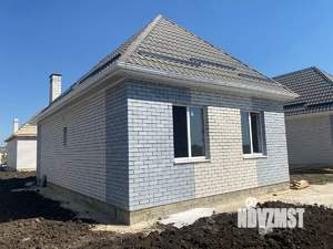 Дом 98м&sup2;, 2-этажный, участок 3 сот.  