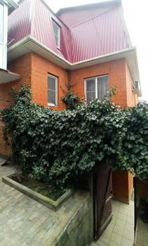 Дом 400м², 3-этажный, участок 5 сот.  