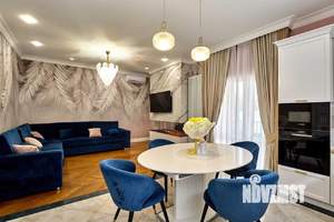 Дом 138м&sup2;, 2-этажный, участок 4 сот.  