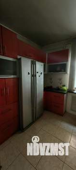 Дом 80м&sup2;, 2-этажный, участок 3 сот.  