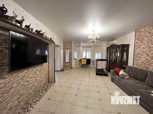 Дом 180м², 2-этажный, участок 5 сот.  