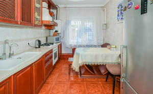 Дом 250м², 2-этажный, участок 9 сот.  