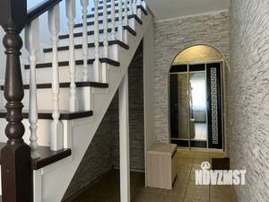 Дом 120м&sup2;, 2-этажный, участок 3 сот.  