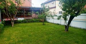 Дом 385м&sup2;, 3-этажный, участок 10 сот.  