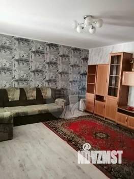 Дом 200м², 3-этажный, участок 10 сот.  