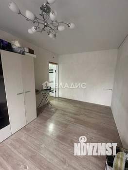 Дом 97м&sup2;, 2-этажный, участок 3 сот.  