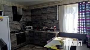 Дом 181м², 3-этажный, участок 2 сот.  