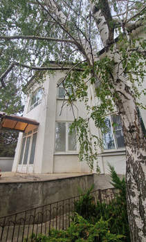 Дом 577м², 4-этажный, участок 12 сот.  