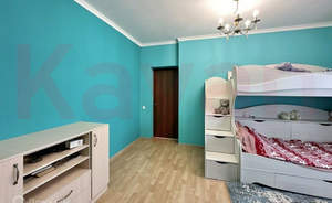 Дом 378м&sup2;, 2-этажный, участок 10 сот.  