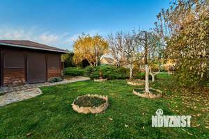 Дом 220м², 2-этажный, участок 21 сот.  