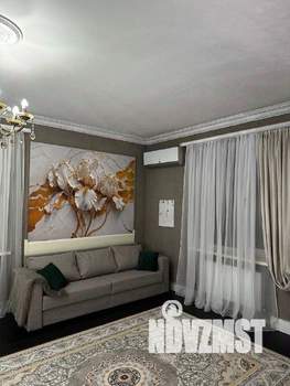 Дом 145м&sup2;, 2-этажный, участок 6 сот.  