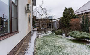 Дом 341м&sup2;, 2-этажный, участок 8 сот.  