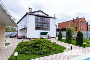 Дом 304м&sup2;, 3-этажный, участок 10 сот.  