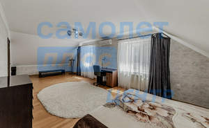 Дом 251м², 2-этажный, участок 14 сот.  