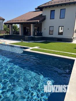 Дом 500м&sup2;, 3-этажный, участок 13 сот.  