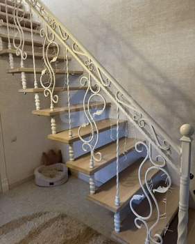 Дом 261м&sup2;, 3-этажный, участок 10 сот.  