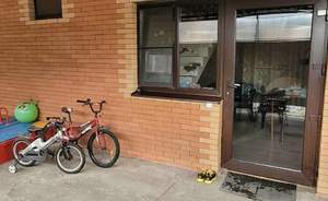 Дом 164м&sup2;, 2-этажный, участок 4 сот.  