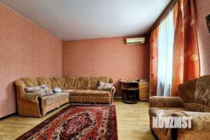 Дом 123м², 2-этажный, участок 6 сот.  