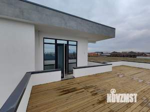 Дом 230м&sup2;, 2-этажный, участок 4 сот.  