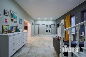 Дом 290м&sup2;, 2-этажный, участок 9 сот.  