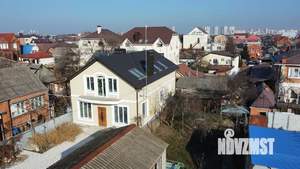 Дом 220м&sup2;, 2-этажный, участок 5 сот.  