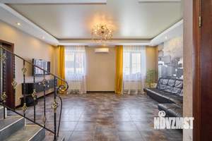 Дом 130м&sup2;, 2-этажный, участок 7 сот.  