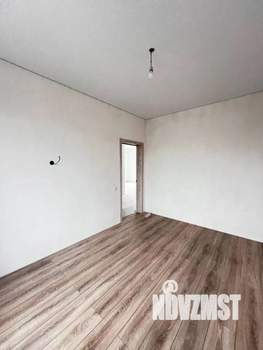 Дом 100м&sup2;, 1-этажный, участок 4 сот.  