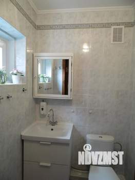 Дом 200м&sup2;, 2-этажный, участок 12 сот.  