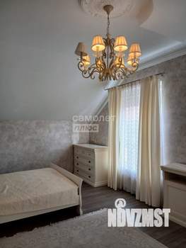 Дом 180м², 2-этажный, участок 4 сот.  