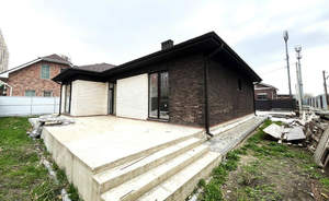 Дом 146м&sup2;, 1-этажный, участок 7 сот.  