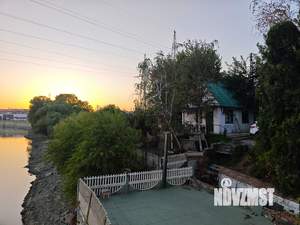 Дом 280м&sup2;, 5-этажный, участок 16 сот.  