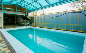 Дом 201м&sup2;, 2-этажный, участок 6 сот.  