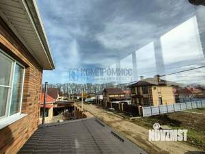 Дом 220м&sup2;, 2-этажный, участок 6 сот.  