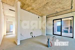 Коттедж 325м&sup2;, 2-этажный, участок 6 сот.  