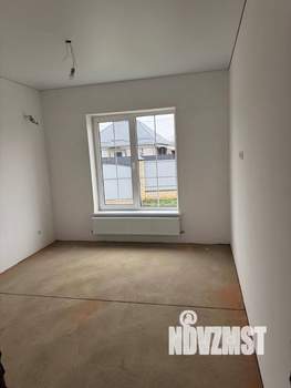 Дом 105м&sup2;, 1-этажный, участок 4 сот.  