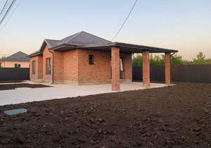 Дом 165м&sup2;, 2-этажный, участок 5 сот.  