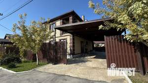 Дом 144м&sup2;, 2-этажный, участок 4 сот.  