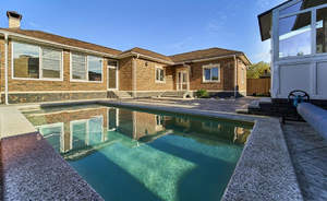 Дом 128м&sup2;, 1-этажный, участок 8 сот.  