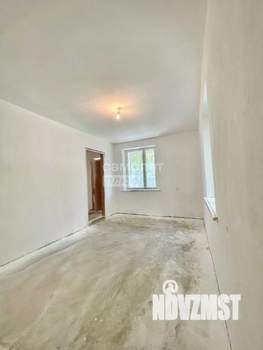 Дом 50м², 2-этажный, участок 4 сот.  