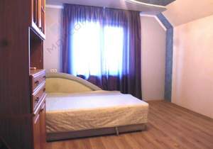 Дом 277м², 2-этажный, участок 10 сот.  