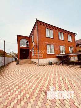 Дом 450м², 2-этажный, участок 8 сот.  