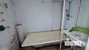 Дом 100м&sup2;, 2-этажный, участок 8 сот.  