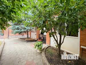 Дом 350м², 2-этажный, участок 5 сот.  