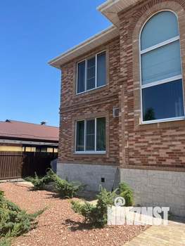 Дом 238м&sup2;, 2-этажный, участок 8 сот.  