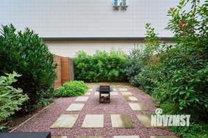 Таунхаус 60м&sup2;, 2-этажный, участок 90 сот.  