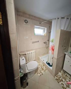 Дом 121м&sup2;, 2-этажный, участок 4 сот.  